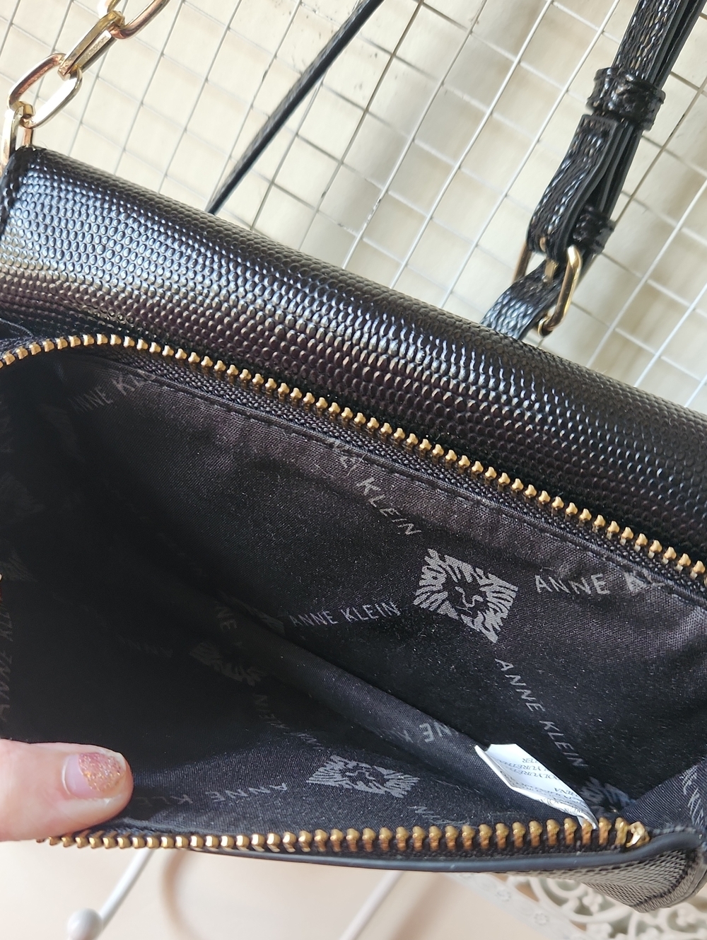 Anne Klein Faux Snakeskin Black Gold Small Chain Crossbody Bag - Picture 8 of 13